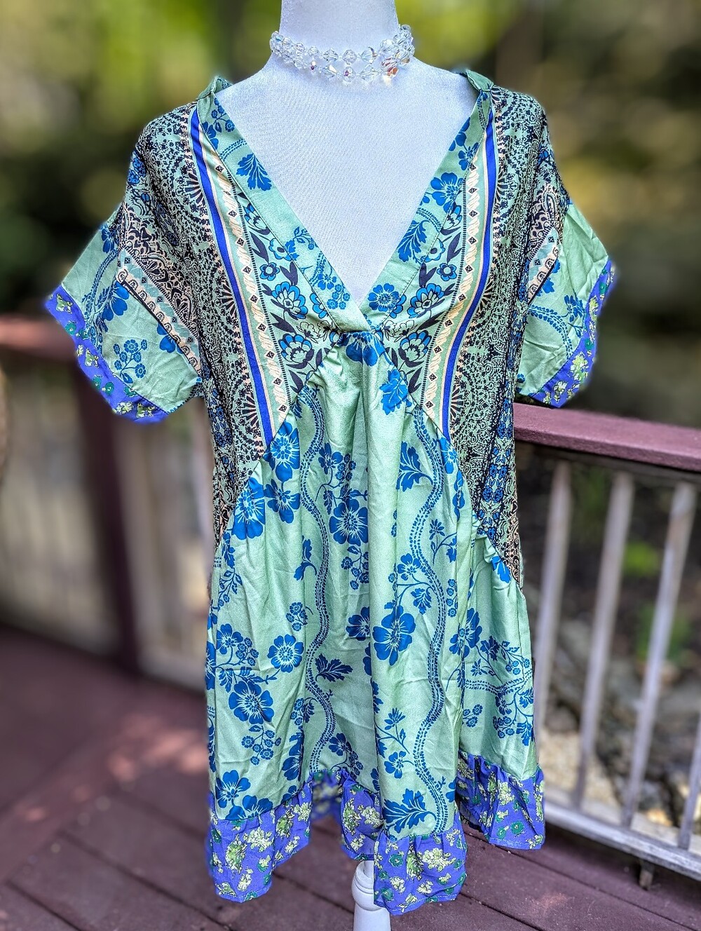 Boho Floral V-Neck Mini Dress With Pockets
